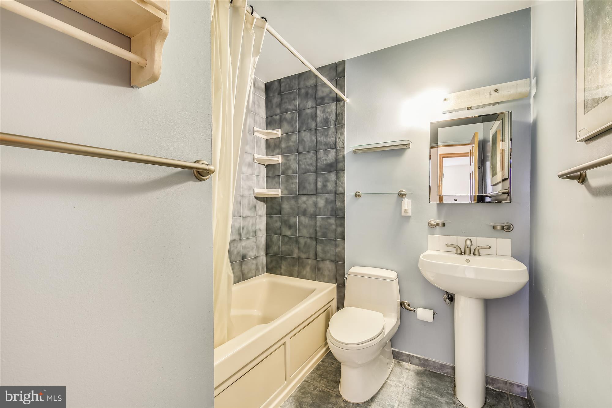 11211 Healy Street Silver Spring, MD 20902 - Photo 20 of 30 Bath 2