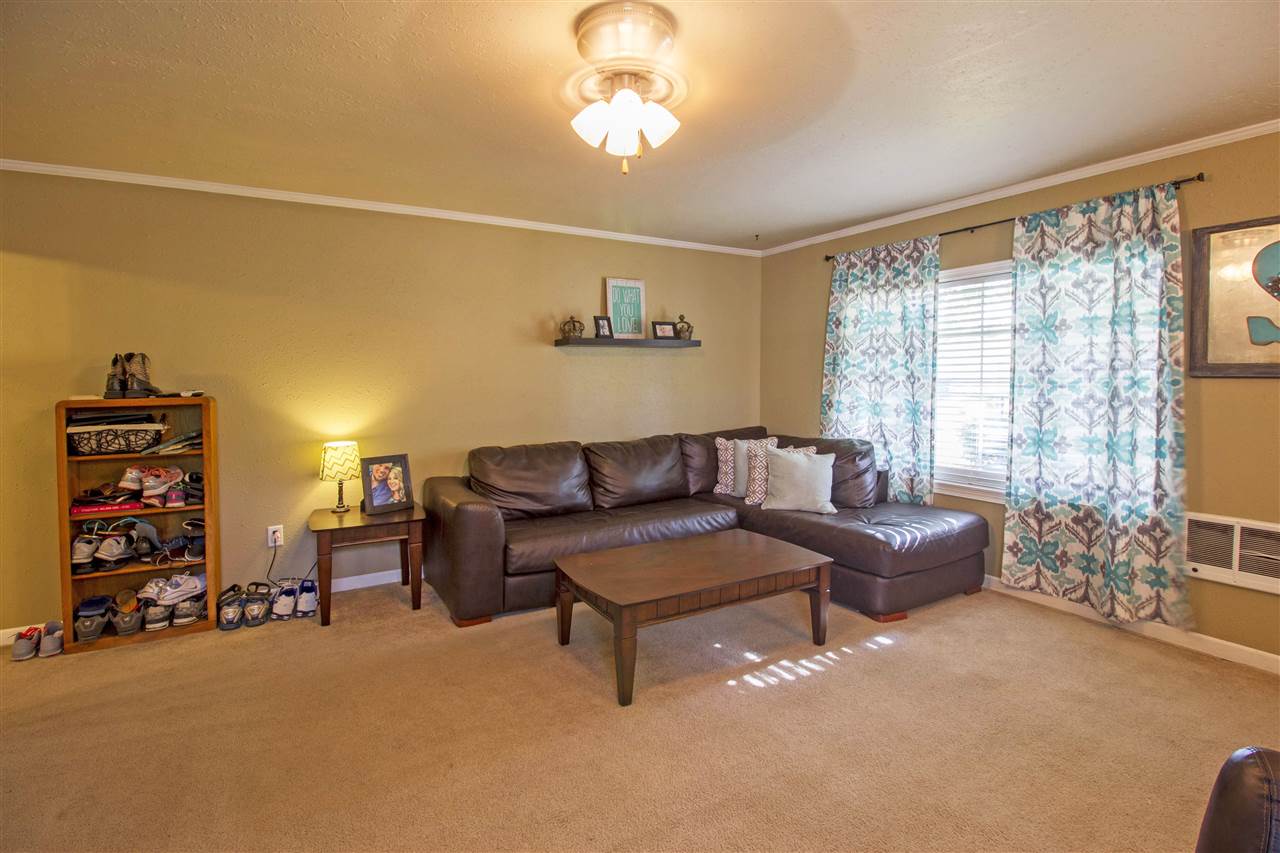 1315 South Oberlin Road Spokane Valley, WA 99206 - Photo 8 of 20 Gallery Image 8