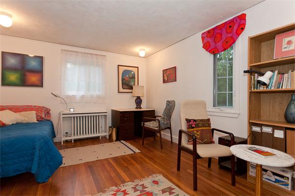 41 Dorset Road Newton, MA 02468 - Photo 16 of 22