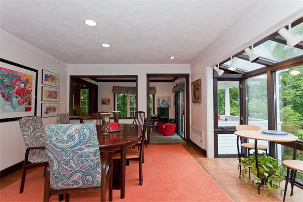 41 Dorset Road Newton, MA 02468 - Photo 8 of 22