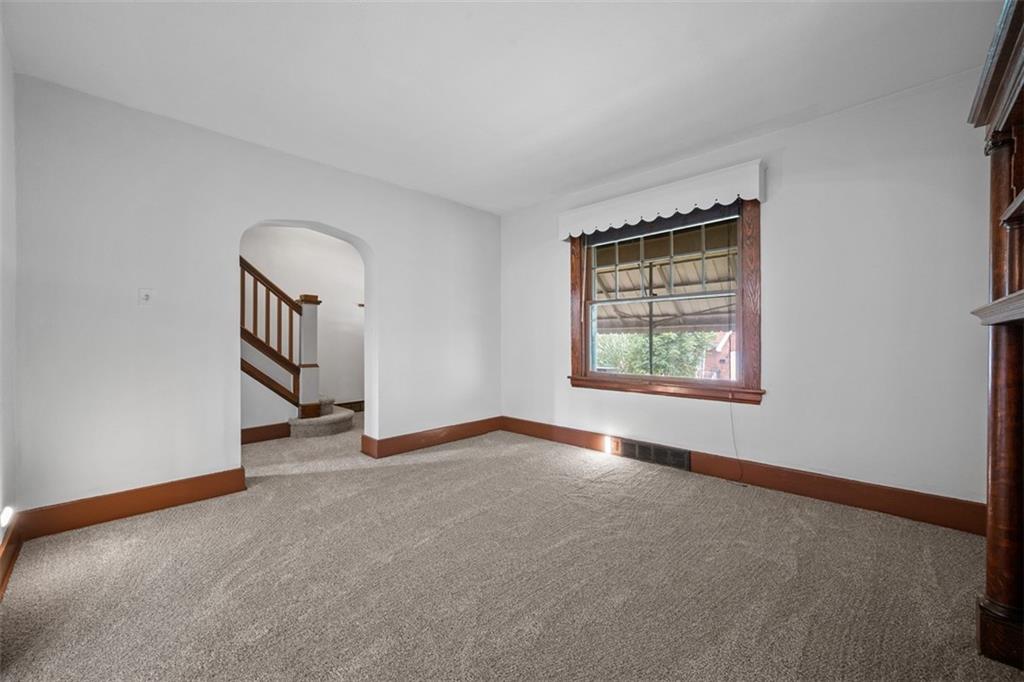 3123 Willett Road Pittsburgh, PA 15227 - Photo 11 of 35 Gallery Image 11