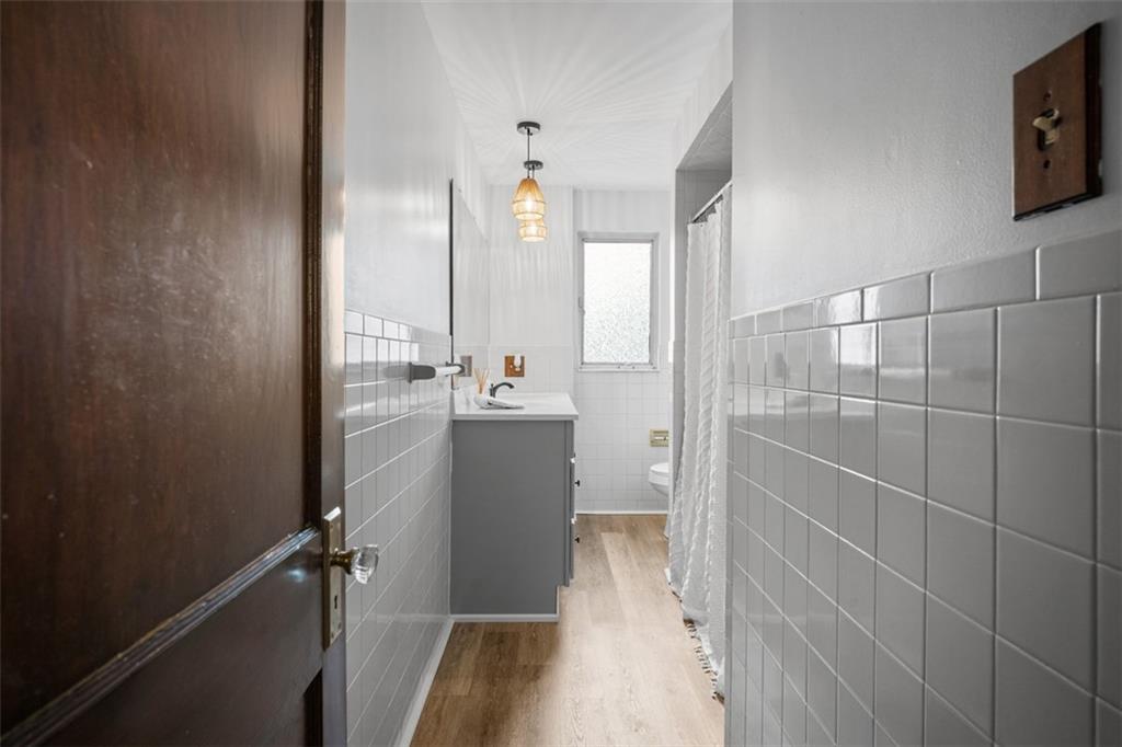 3123 Willett Road Pittsburgh, PA 15227 - Photo 21 of 35 Gallery Image 21