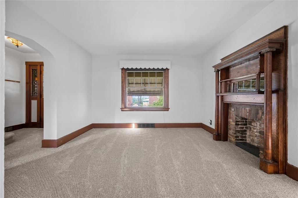 3123 Willett Road Pittsburgh, PA 15227 - Photo 10 of 35 Gallery Image 10