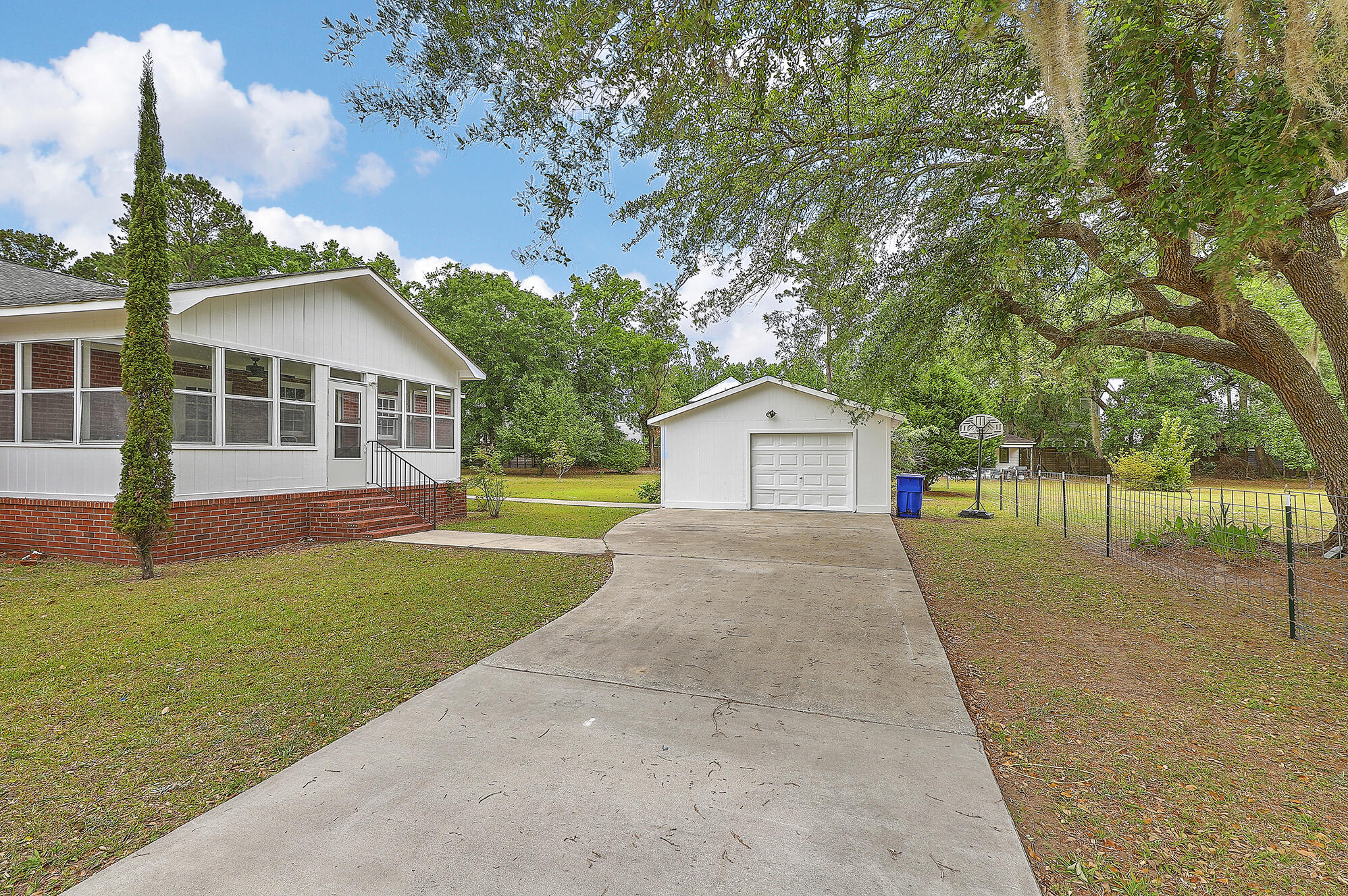 1132 Children Road Mount Pleasant, SC 29466 - Photo 17 of 19