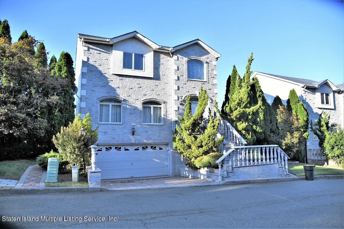 76 Nicole Loop, Staten Island, NY 10301 Compass