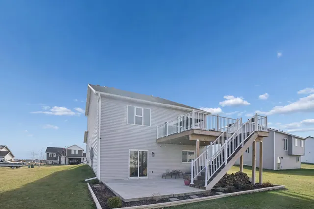 $410,000 | 4175 89th Street, Monticello, MN 55362