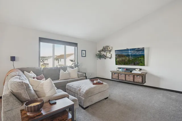 $410,000 | 4175 89th Street, Monticello, MN 55362