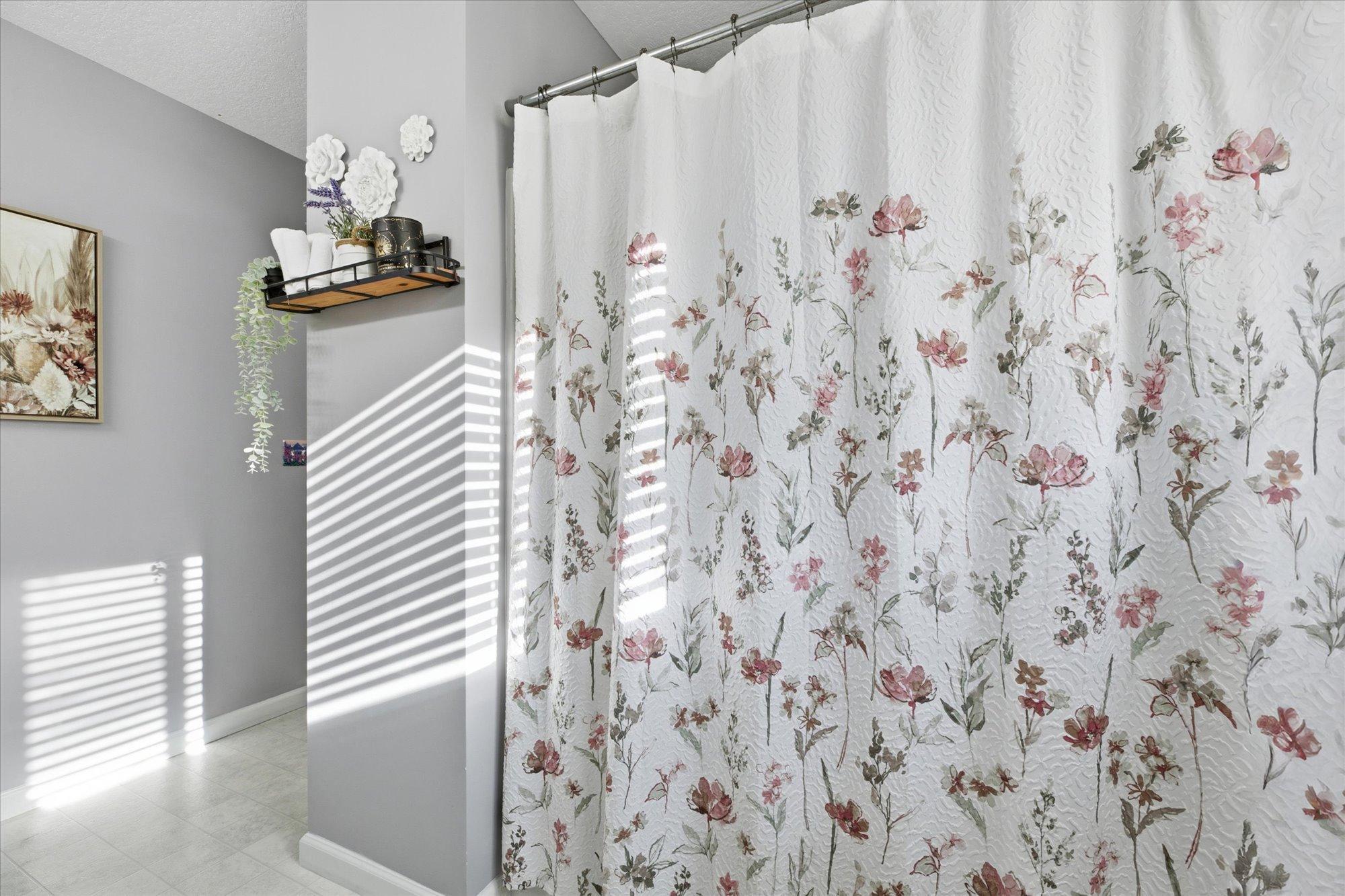 1011 Alexander Court Montrose, MN 55363 - Photo 20 of 38