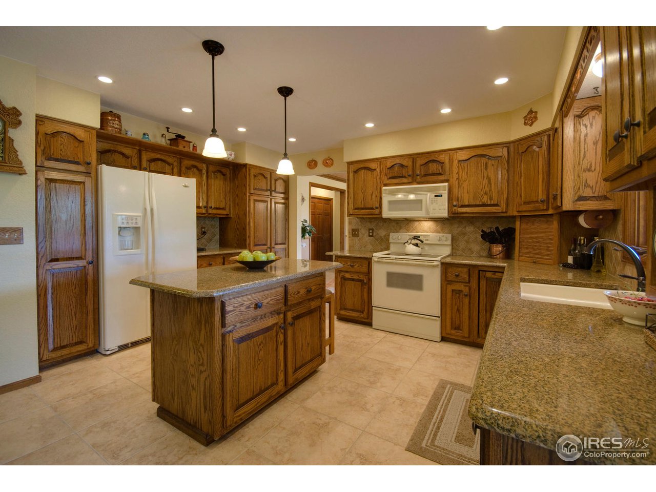 3220 Routt Street Wheat Ridge, CO 80033 - Photo 6 of 25 Gallery Image 6
