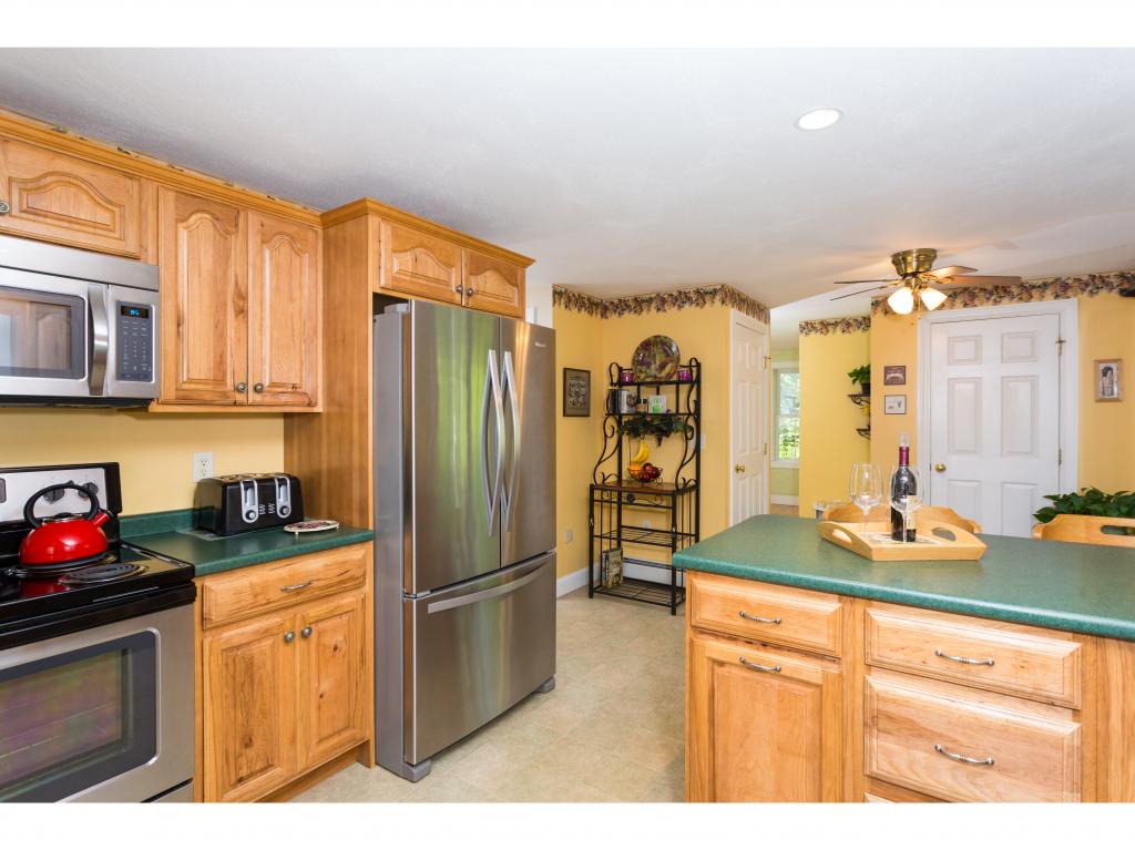 30 Cooper Road Barrington, NH 03825 - Photo 7 of 36