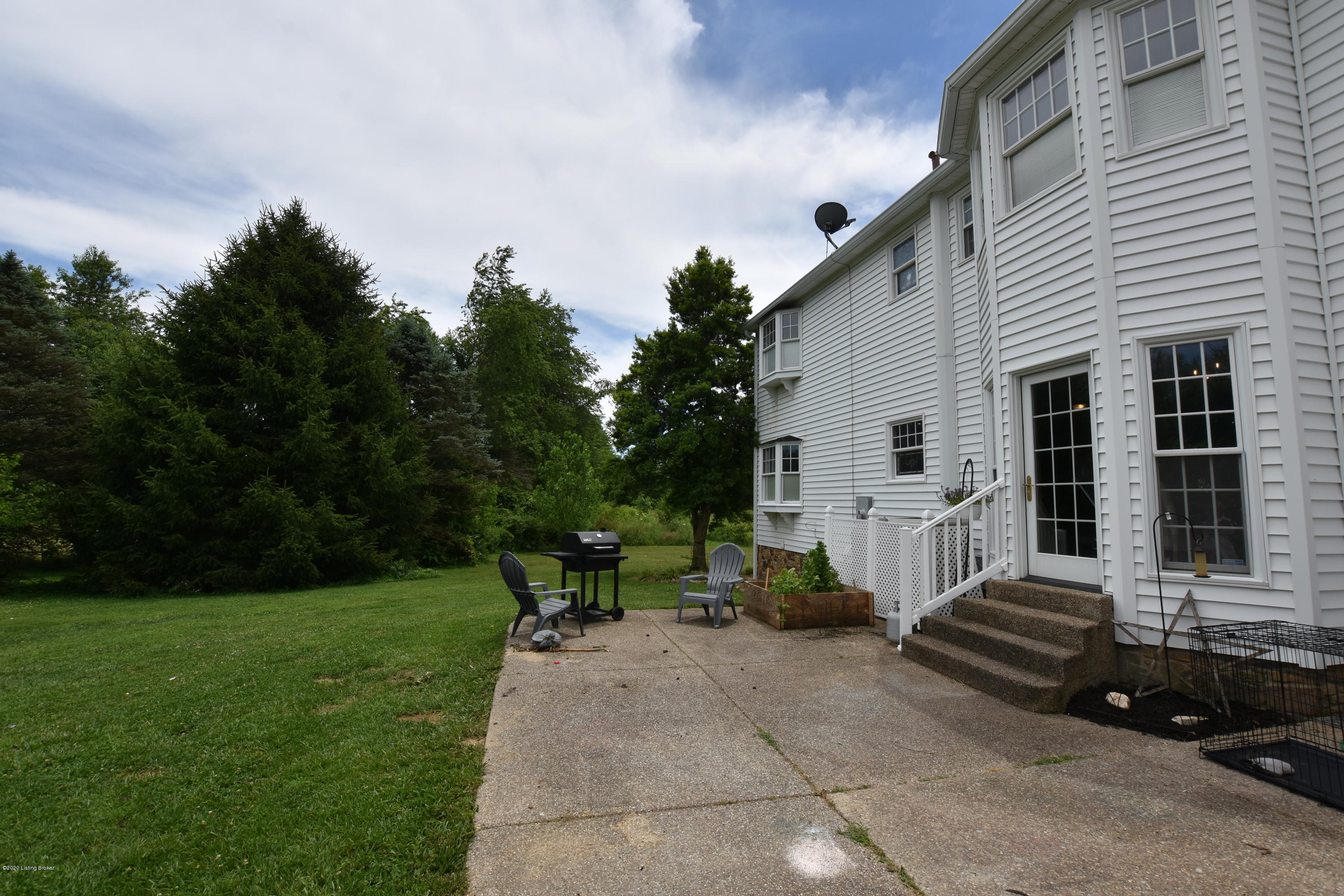 10920 Rineyville Road Vine Grove, KY 40175 - Photo 12 of 84 DSC_4569