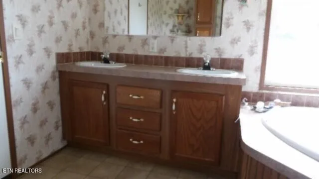 $159,000 | 11500 Clay County Highway, Moss, TN 38575