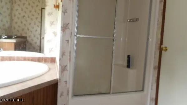 $159,000 | 11500 Clay County Highway, Moss, TN 38575