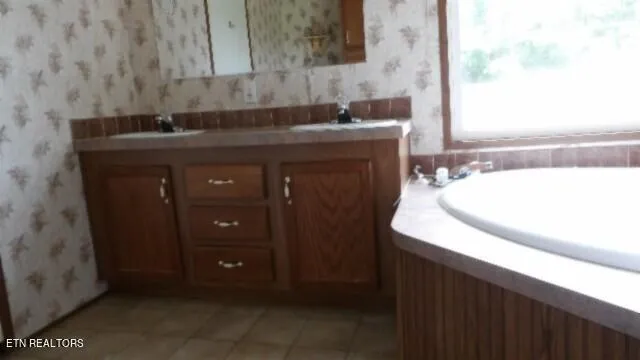 $159,000 | 11500 Clay County Highway, Moss, TN 38575