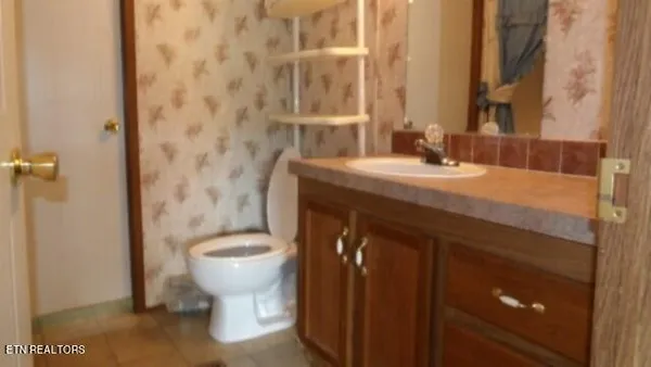 $159,000 | 11500 Clay County Highway, Moss, TN 38575