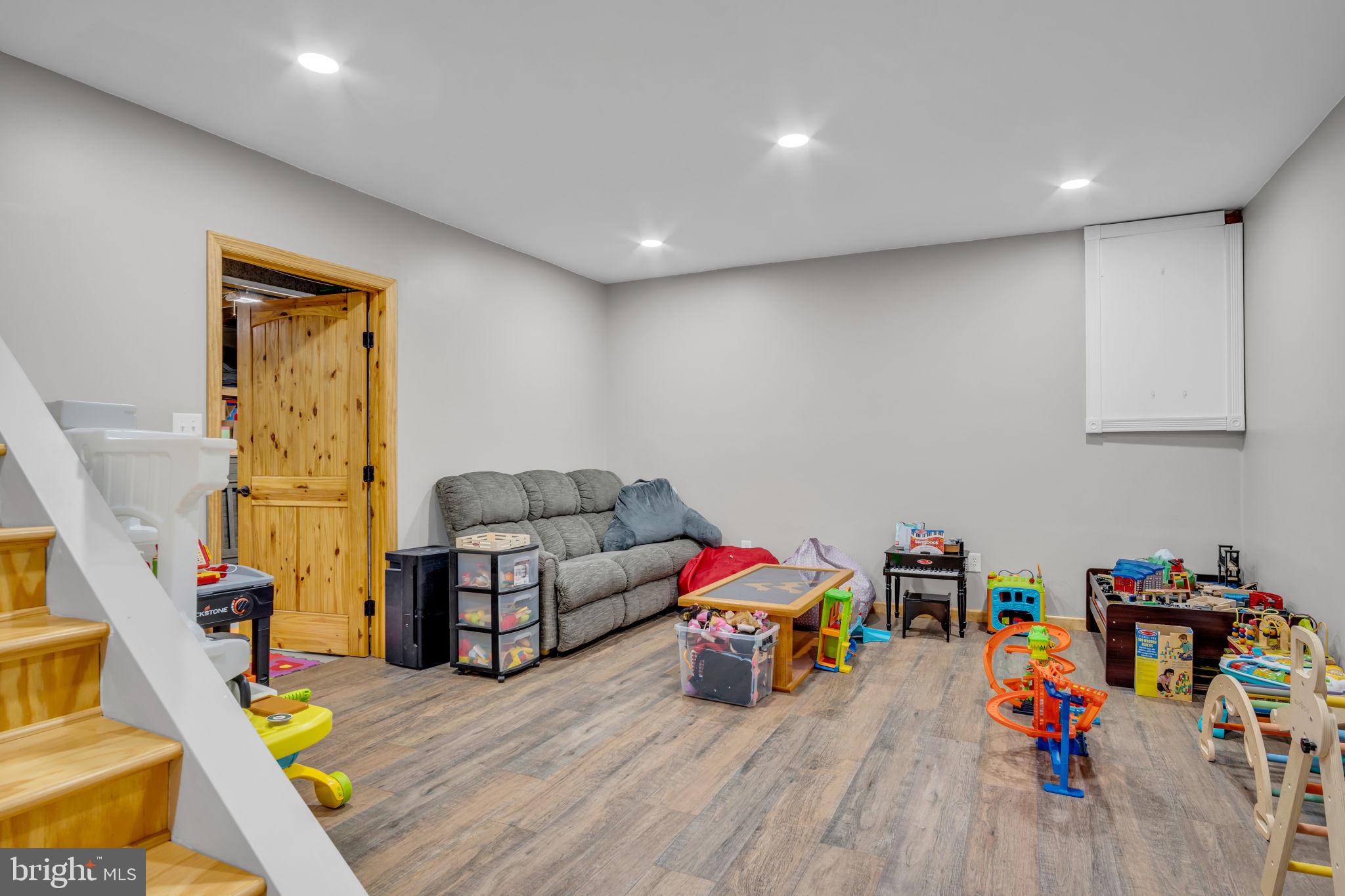 488 Petersburg Road Carlisle, PA 17015 - Photo 17 of 36 Gallery Image 17