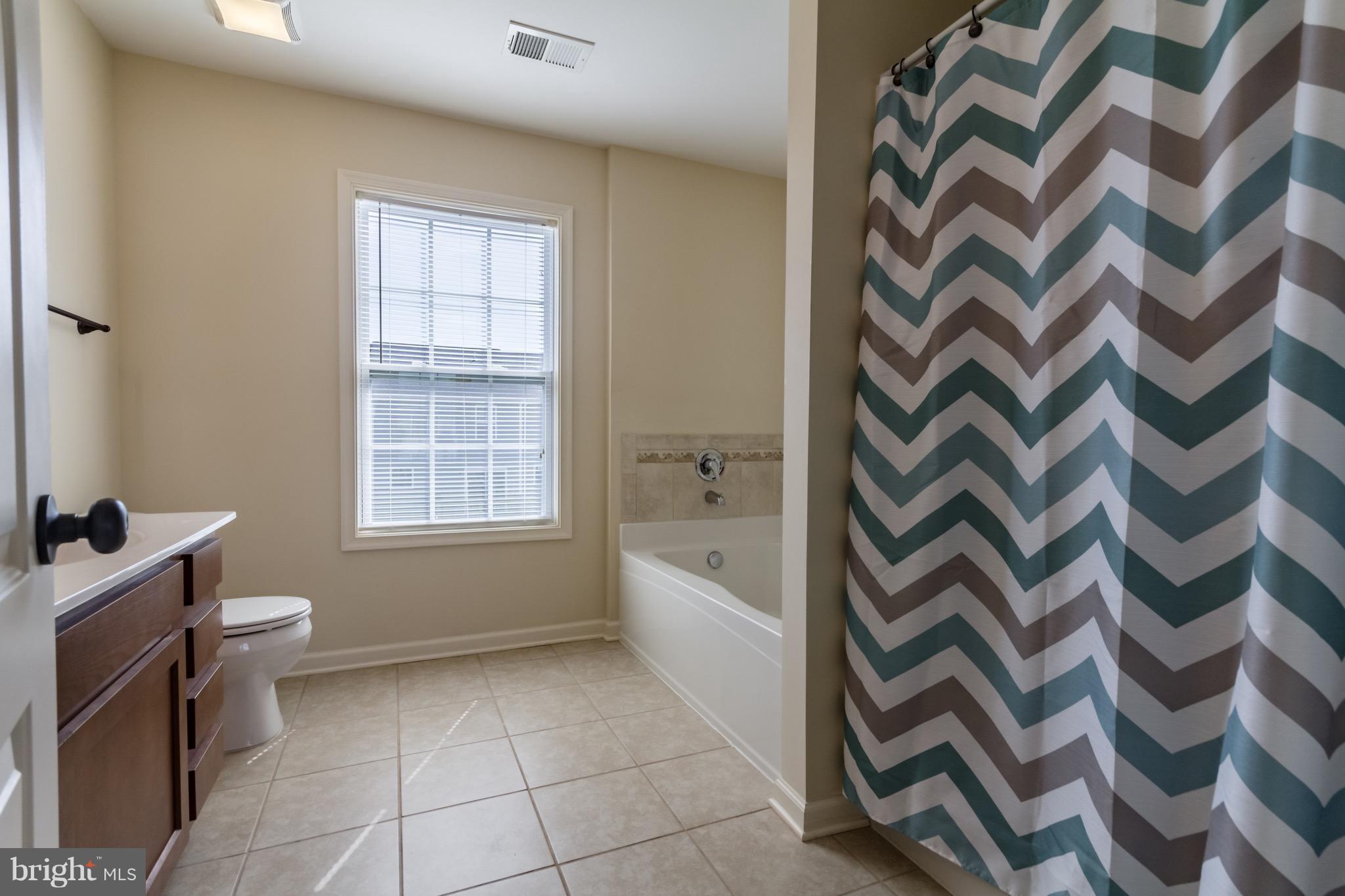 19 Baltic Court Inwood, WV 25428 - Photo 24 of 29 Bath (Master)