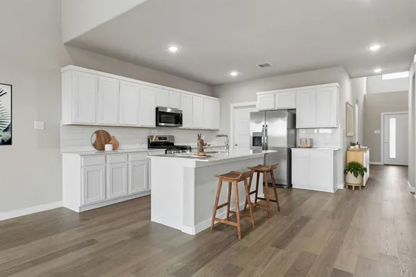 $382,490 | 3903 Somerville Drive, Farmersville, TX 75442