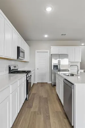 $382,490 | 3903 Somerville Drive, Farmersville, TX 75442