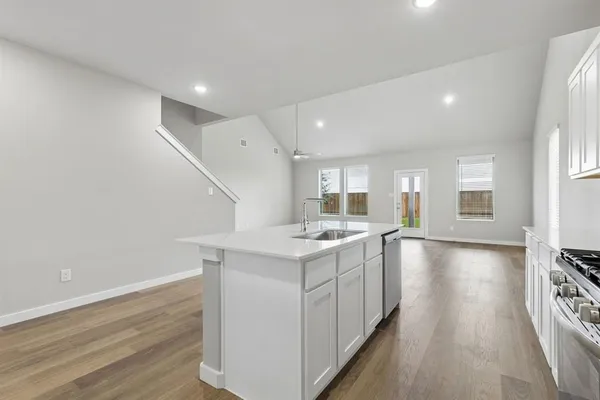 $382,490 | 3903 Somerville Drive, Farmersville, TX 75442