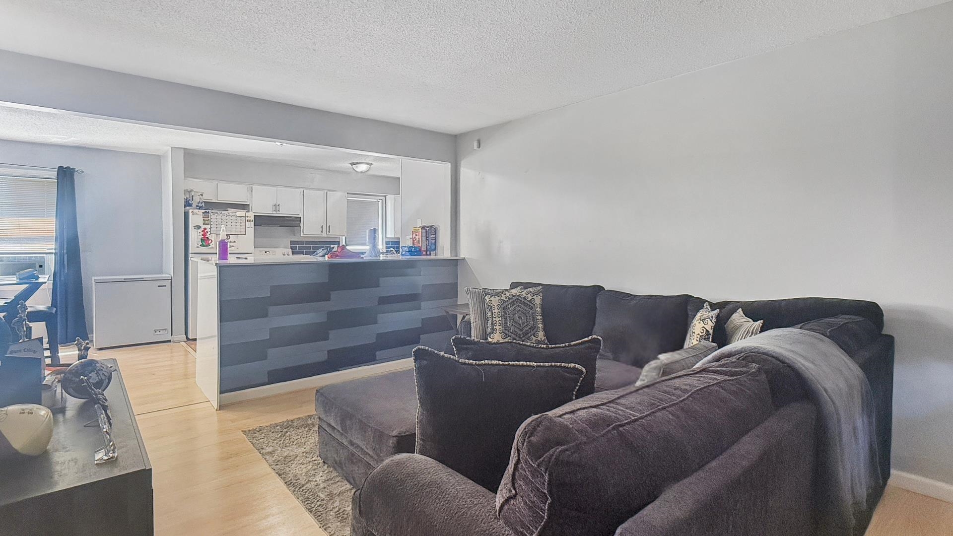 931 West Raines Road Memphis, TN 38109 - Photo 4 of 18