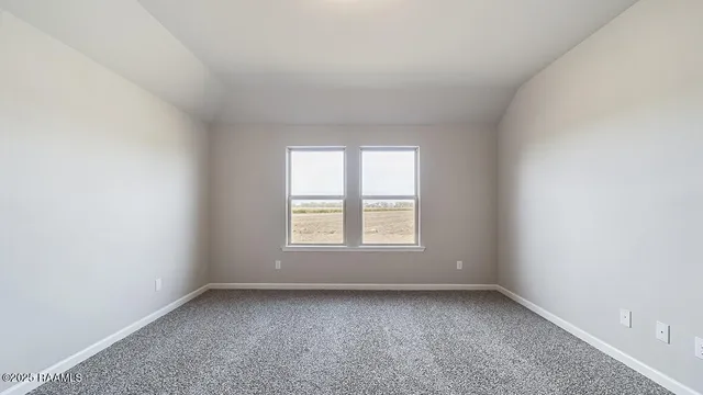 $228,500 | 147 Cottage Cove Drive, Maurice, LA 70555