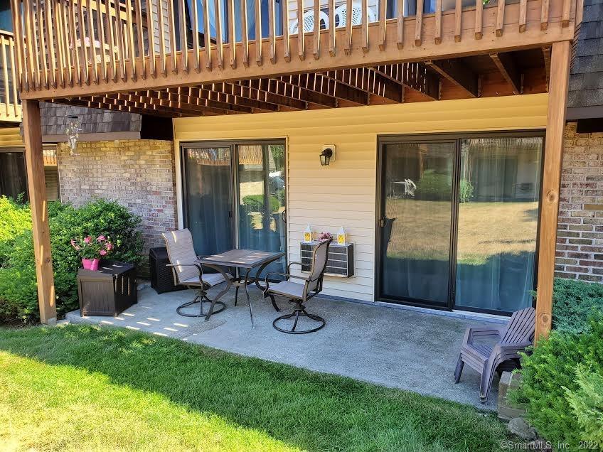 180 Colonial Road, Unit A5 Stamford, CT 06906 - Photo 1 of 1