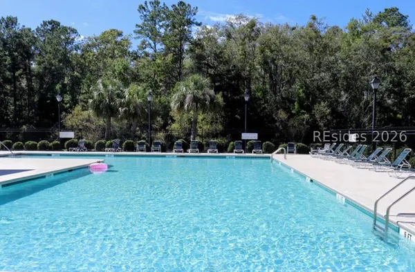 $609,900 | 9 Bridgewater Drive, Bluffton, SC 29910