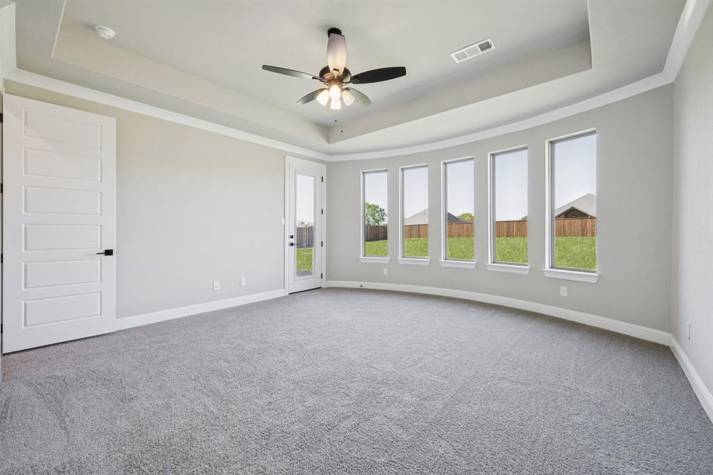 137 Cross Timbers Street Azle, TX 76020 - Photo 17 of 32 17-137Cross_017