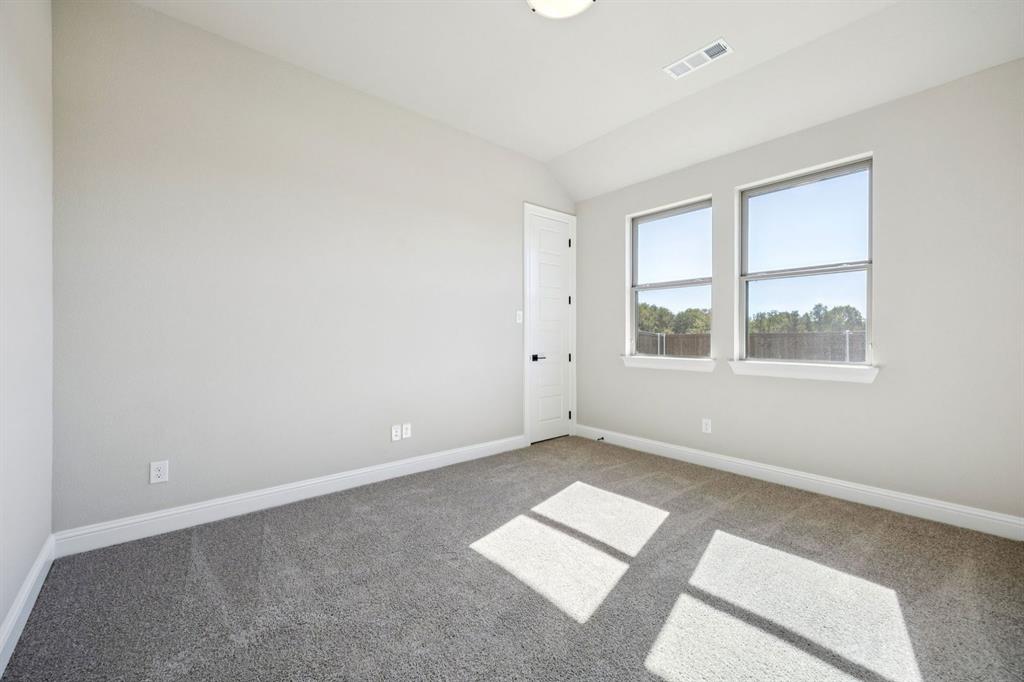 137 Cross Timbers Street Azle, TX 76020 - Photo 25 of 32 25-137Cross_025