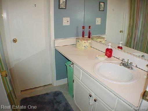 24277 Kings Pointe Novi, MI 48375 - Photo 21 of 24 access from master