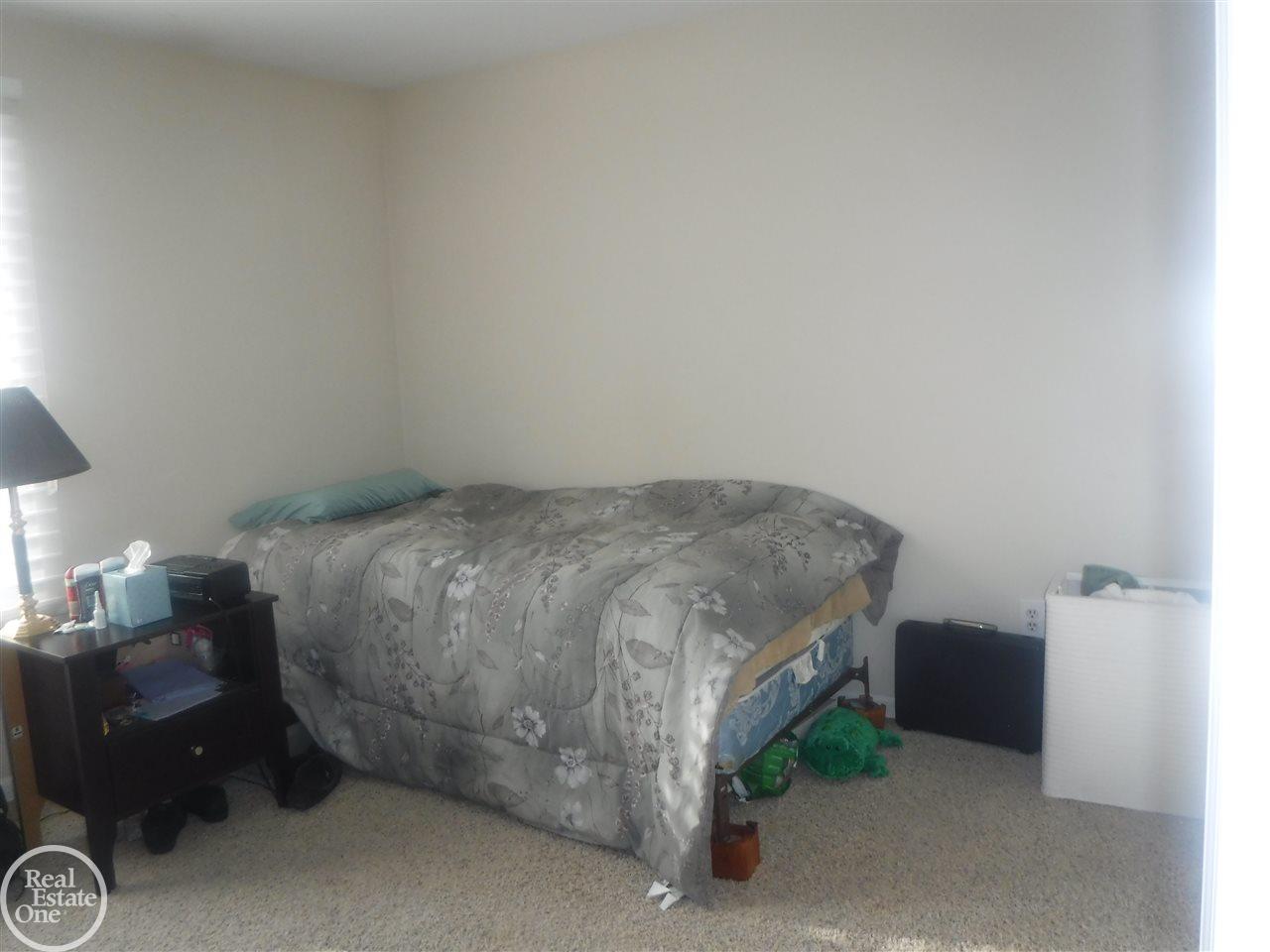 47200 Barbara Road Macomb, MI 48044 - Photo 15 of 24