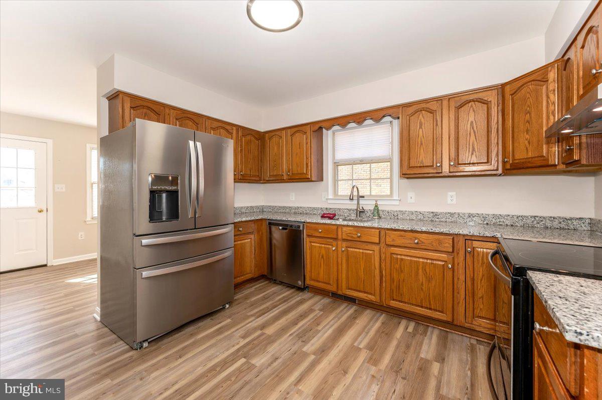 723 Medway Road Hagerstown, MD 21740 - Photo 8 of 61 Kitchen