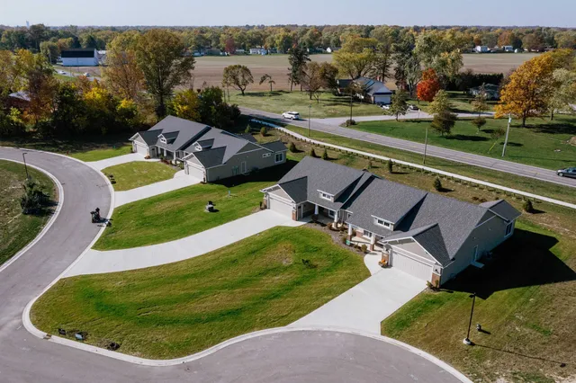 $2,250 | 3213 West Bartlett Drive, New Haven, IN 46774