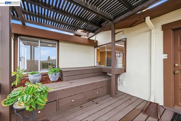 $1,048,000 | 18425 Pepper Street, Castro Valley, CA 94546