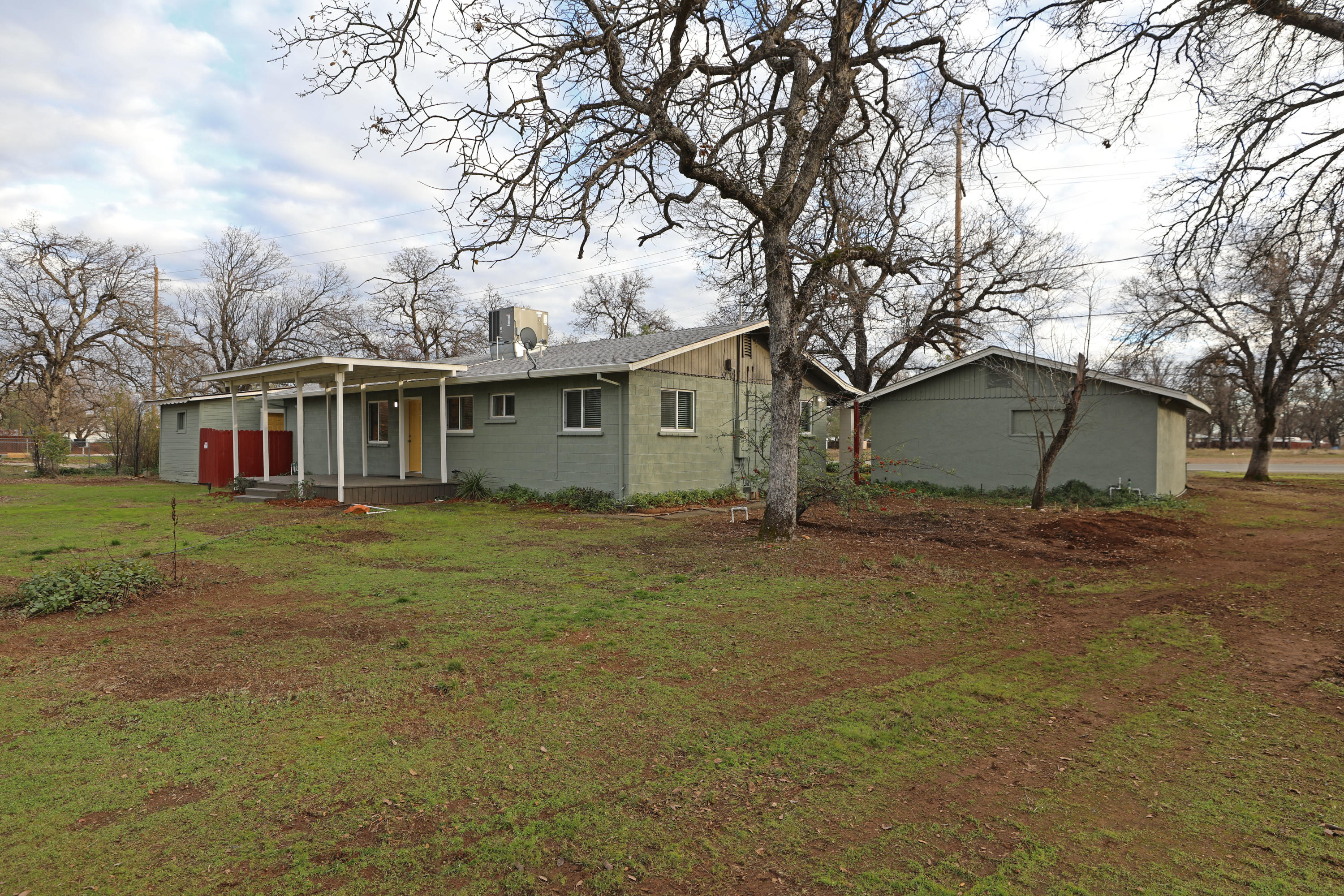 17944 Oasis Road Redding, CA 96003 - Photo 14 of 22 Back