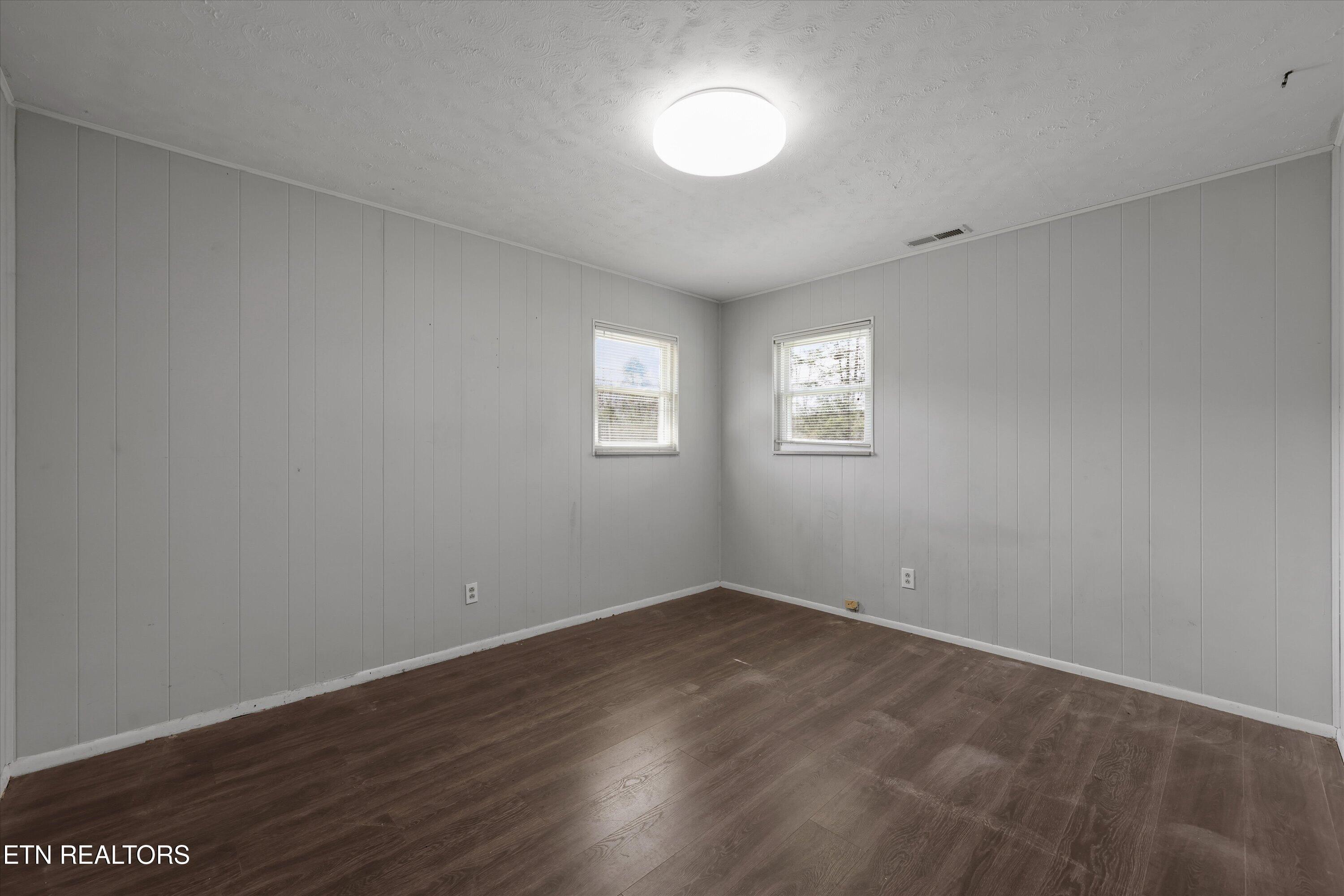 2086 Hickory Valley Road Maynardville, TN 37807 - Photo 13 of 35 13-2086 Hickory Valley Rd10