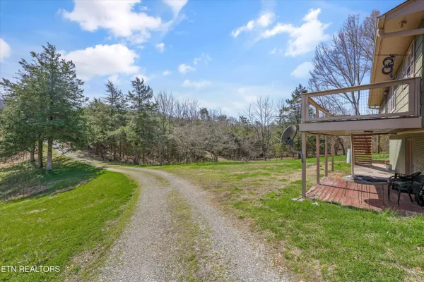 $384,900 | 2086 Hickory Valley Road, Maynardville, TN 37807