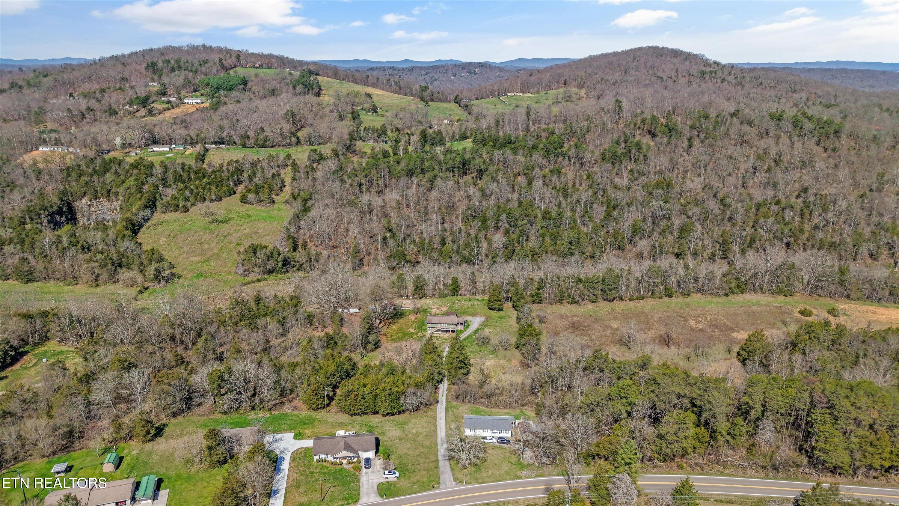 2086 Hickory Valley Road Maynardville, TN 37807 - Photo 34 of 35 34-2086 Hickory Valley Rd31