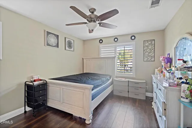 $1,025,000 | 30411 Star Canyon Place, Castaic, CA 91384