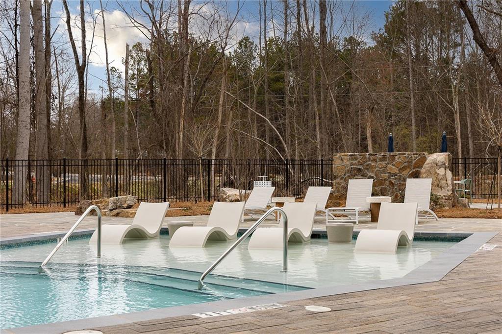 2920 Frontage Road, Unit 2005 Oakwood, GA 30566 - Photo 22 of 50