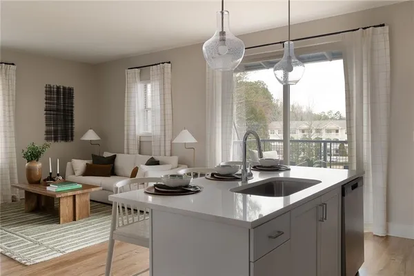 $1,467 | 2920 Frontage Road, Unit 2005, Oakwood, GA 30566