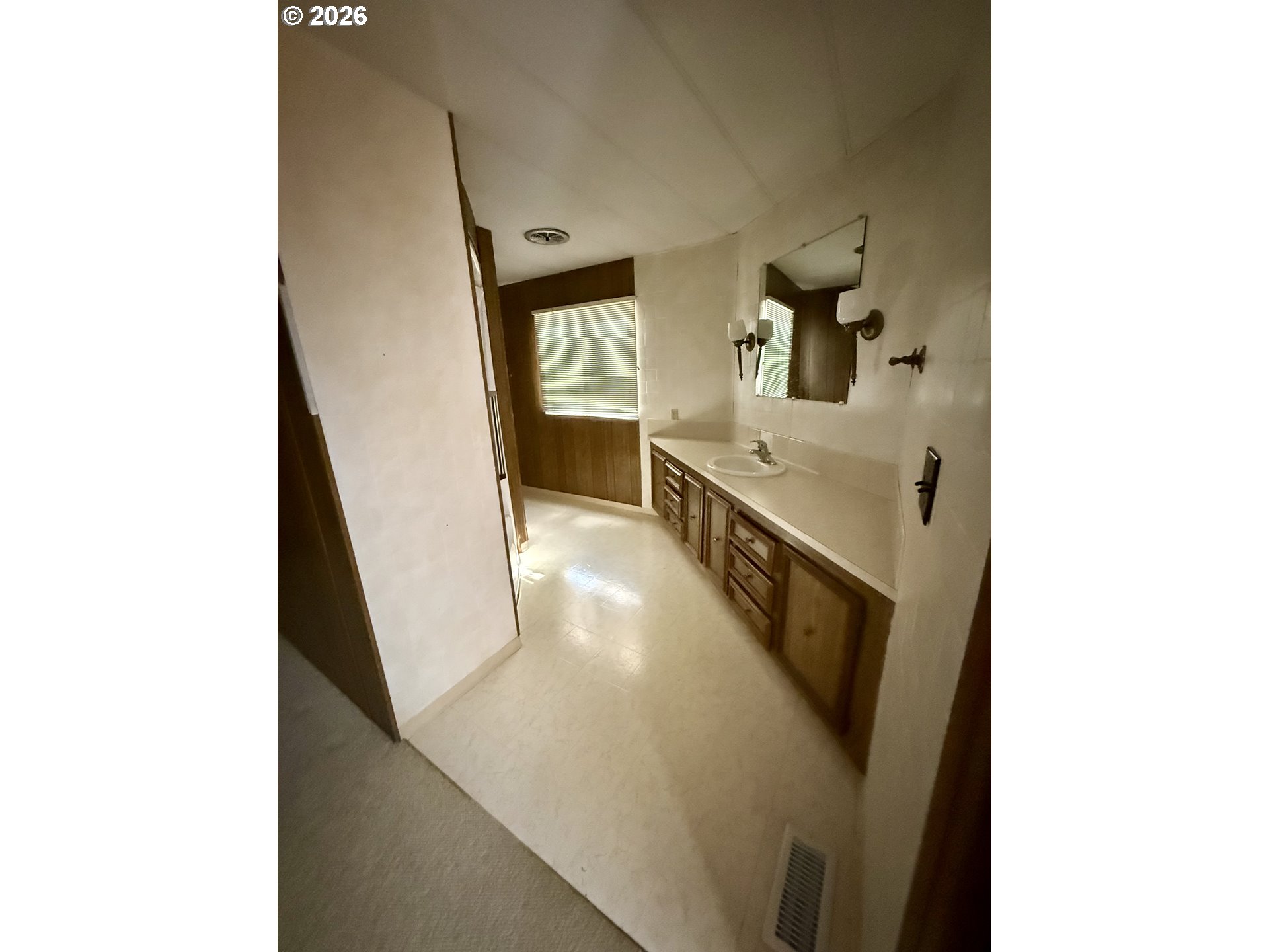 1103 North Springbrook Road Newberg, OR 97132 - Photo 13 of 30
