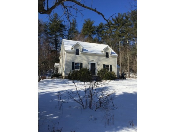 5 North Lowell Road Windham, NH 03087 - Photo 1 of 1