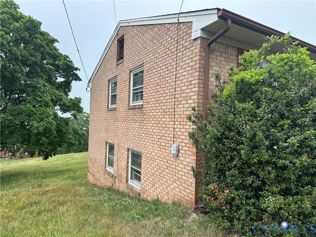 865 Olney Road Vinton, VA 24179 - Photo 4 of 23
