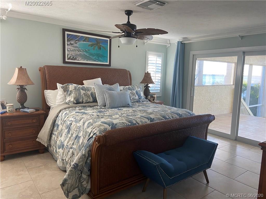 1190 Southwest Dyer Point Road Palm City, FL 34990 - Photo 10 of 45 Gallery Image 10