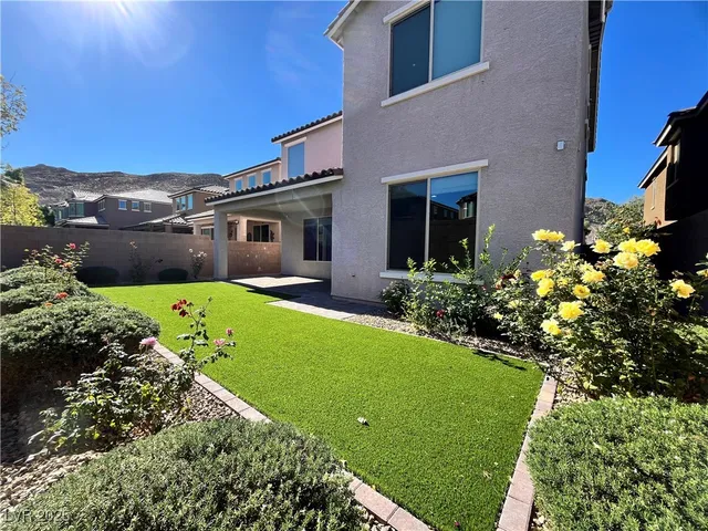 $3,385 | 7170 Cotton Bluff Street, Las Vegas, NV 89148