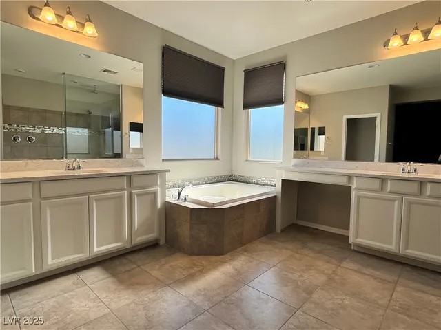 $3,385 | 7170 Cotton Bluff Street, Las Vegas, NV 89148