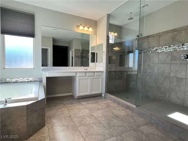 $3,385 | 7170 Cotton Bluff Street, Las Vegas, NV 89148