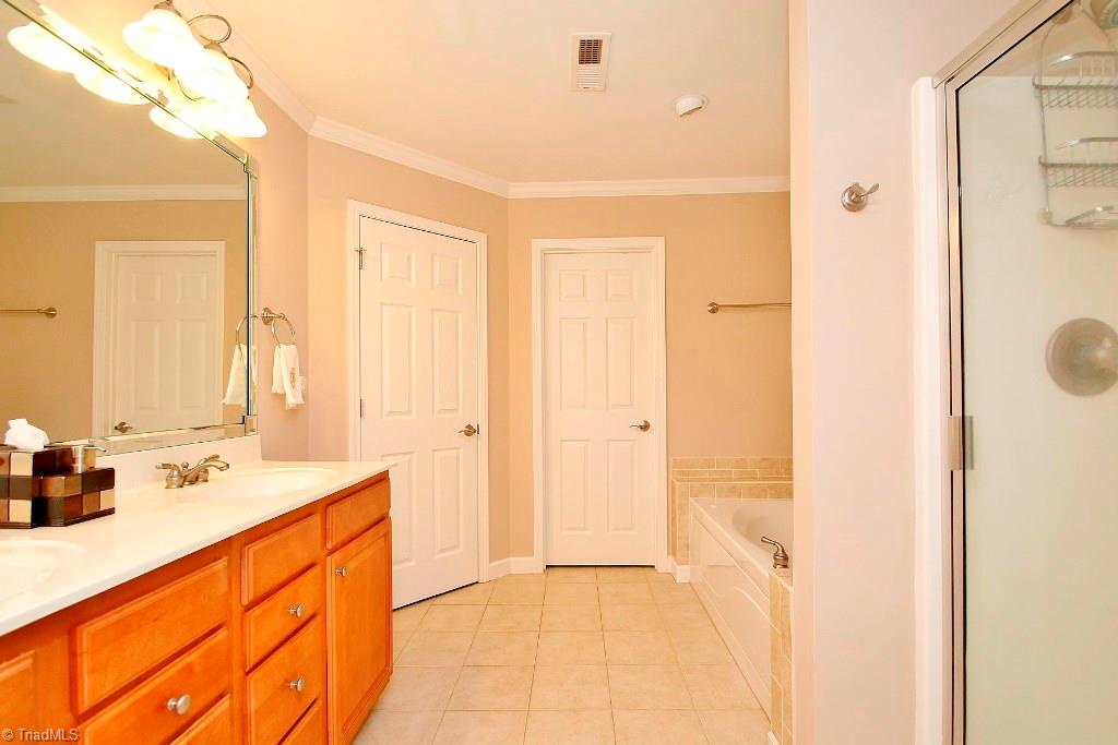 8200 Chestershire Road Oak Ridge, NC 27310 - Photo 16 of 25